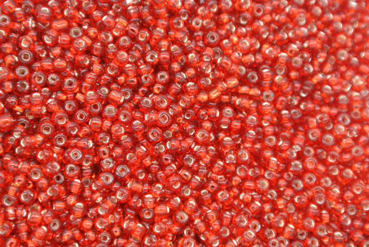 Seed Beads -11/0 size #25 Metal Red 1Pound - Click Image to Close