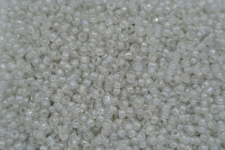 Seed Beads -11/0 size #271/501 Transparent White 1Pound - Click Image to Close
