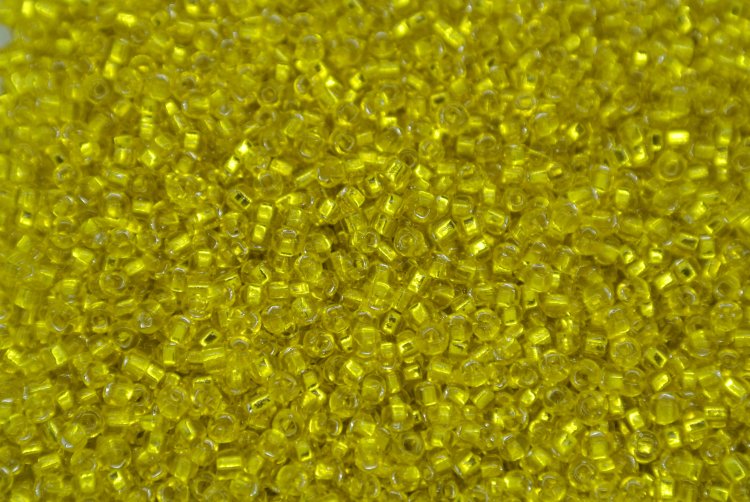 Seed Beads -11/0 size #32 Metal Yellow 1Pound - Click Image to Close
