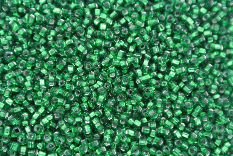 Seed Beads -11/0 size #27 Metal Green 1Pound - Click Image to Close
