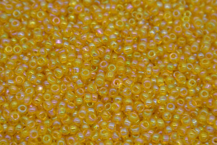 Seed Beads -11/0 size #412 Pearl Yellow 1Pound - Click Image to Close
