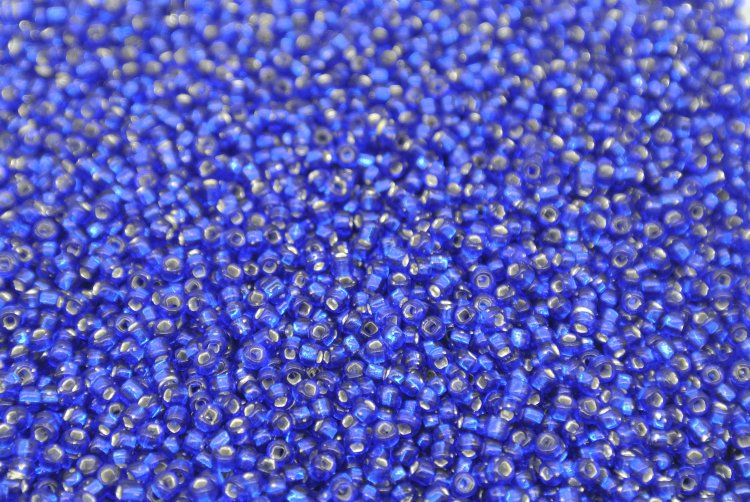 Seed Beads -11/0 size #28 Metal Royal Blue 1/6Pound - Click Image to Close