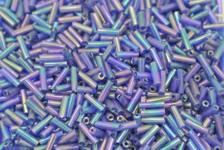 Buggle Beads 3"sizes #408 Transparent Purple 1/6Pound - Click Image to Close