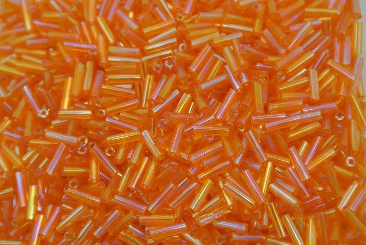 Buggle Beads 3"sizes #410L Light Orange 1/6Pound - Click Image to Close