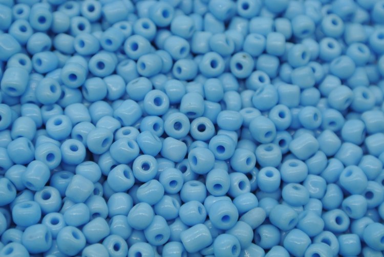 6/0 E Beads #43 Powder Blue 1/6Pound - Click Image to Close