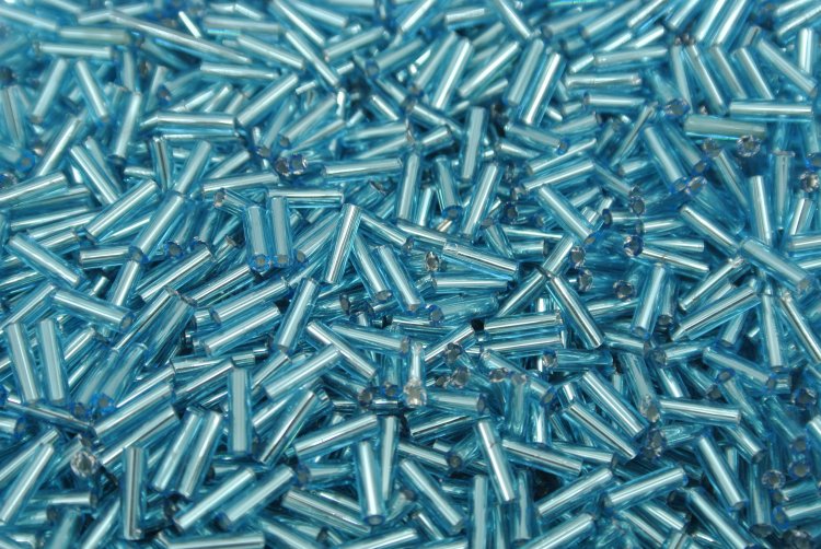 Buggle Beads 3"sizes #23 Turquiose 1/6Pound - Click Image to Close