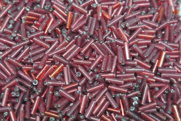 Buggle Beads 3"sizes #25 Metal Red 1/6Pound - Click Image to Close