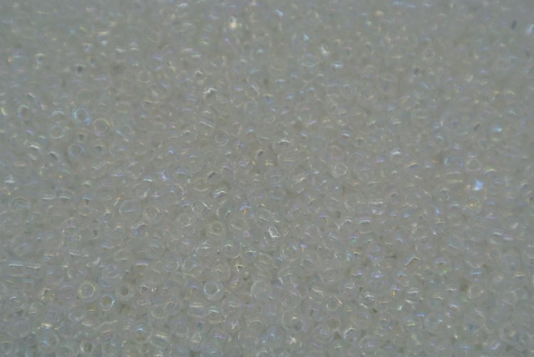 Seed Beads -11/0 size #401 Transparent Pearl 1Pound - Click Image to Close